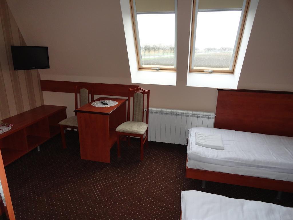 Hotel Wielkopolanka Środa Wielkopolska Cameră foto